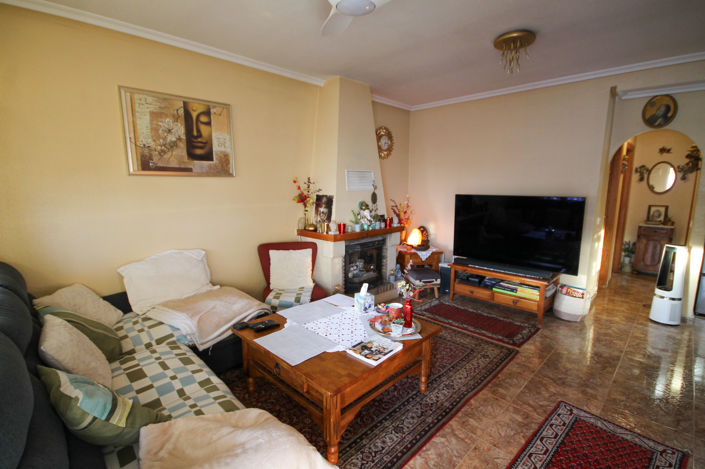 Image No.6-3 Bed House for sale