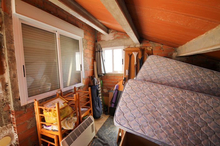 Image No.19-2 Bed Villa for sale