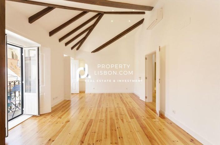 Image No.18-4 Bed Apartment for sale