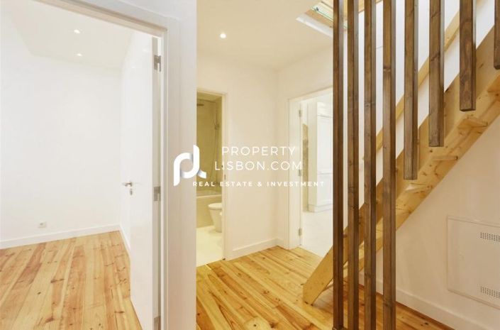 Image No.21-4 Bed Apartment for sale