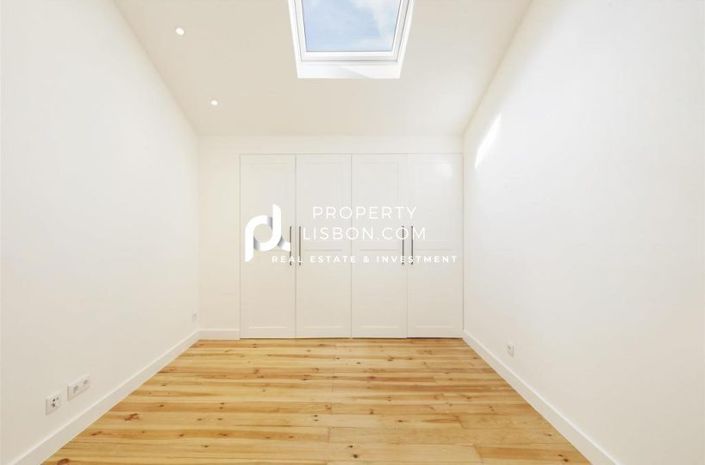 Image No.22-4 Bed Apartment for sale