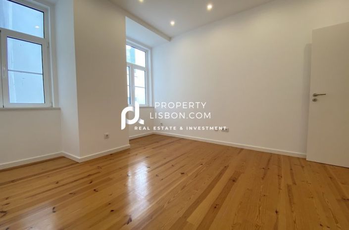 Image No.17-3 Bed Apartment for sale