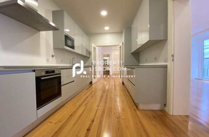 Image No.7-3 Bed Apartment for sale