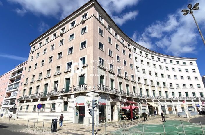 Image No.24-4 Bed Apartment for sale