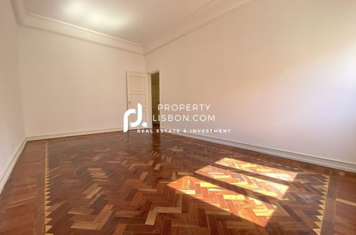 Image No.6-4 Bed Apartment for sale