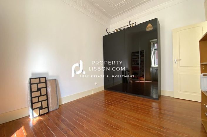 Image No.15-4 Bed Apartment for sale