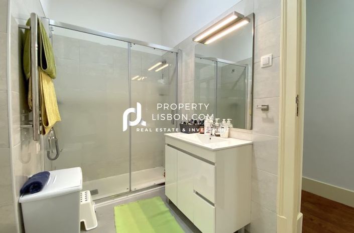 Image No.19-4 Bed Apartment for sale