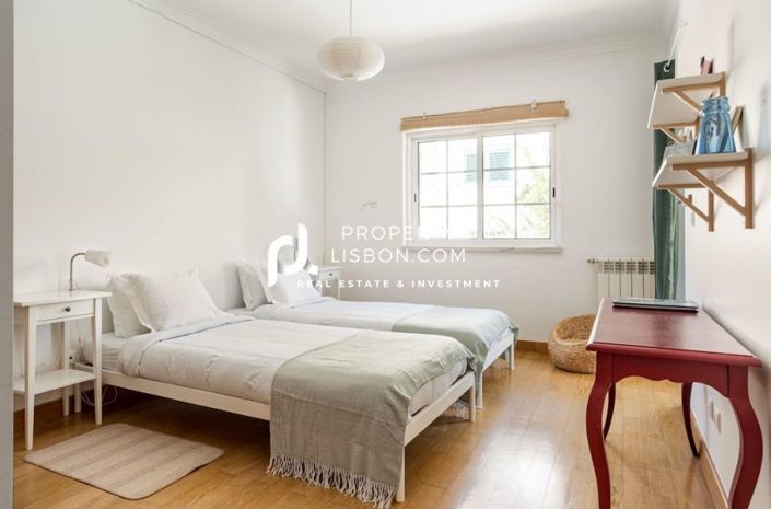 Image No.10-4 Bed Villa for sale