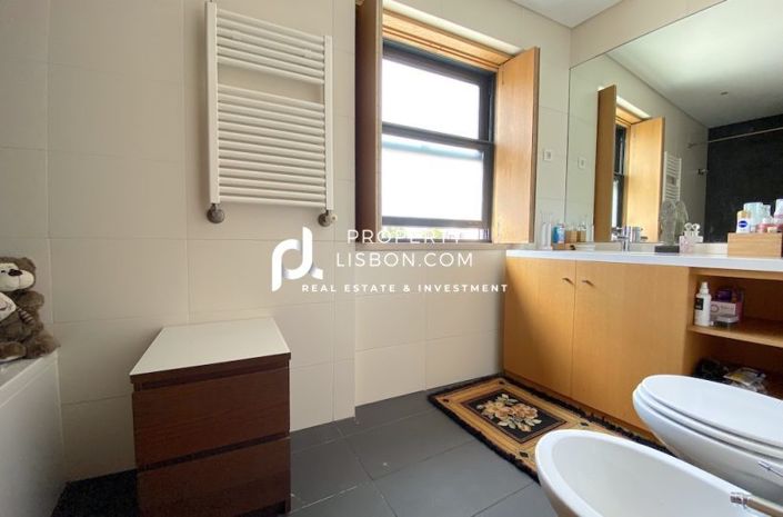 Image No.17-5 Bed Villa for sale