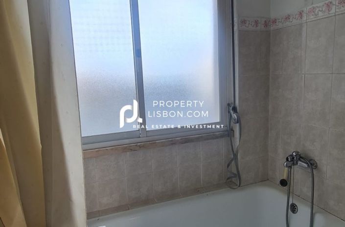 Image No.20-2 Bed Apartment for sale