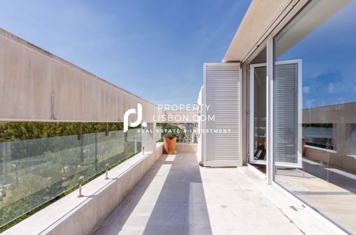 Image No.8-3 Bed Apartment for sale