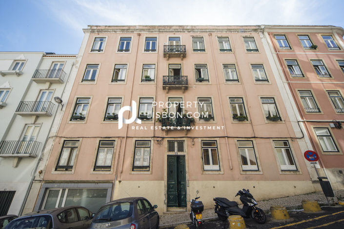 Image No.1-4 Bed Apartment for sale