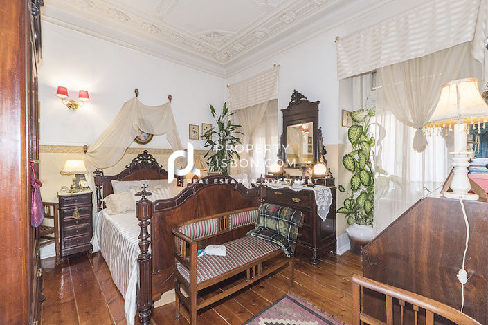 Image No.19-4 Bed Apartment for sale