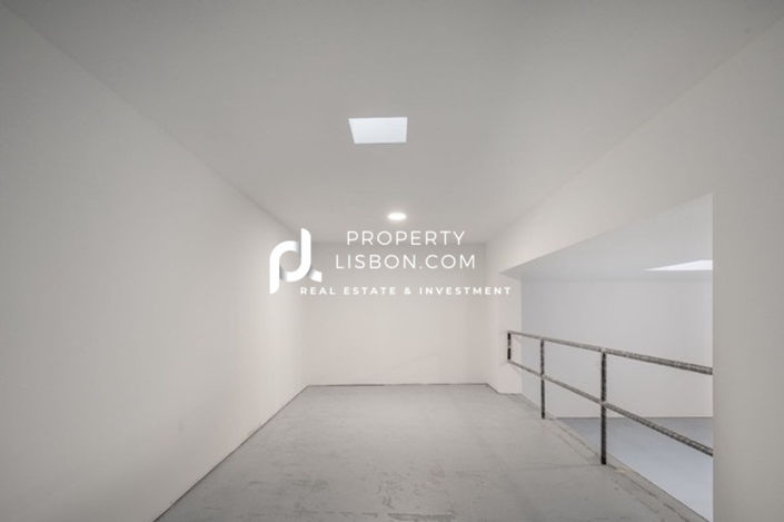 Image No.4-1 Bed Commercial for sale