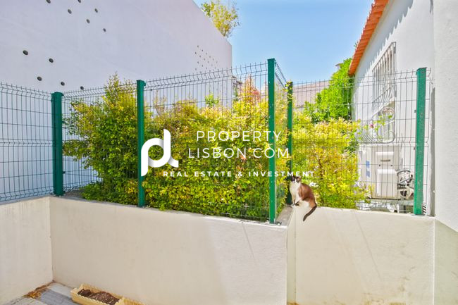 Image No.4-6 Bed Apartment for sale