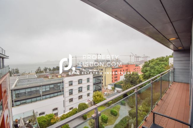 Image No.18-2 Bed Apartment for sale