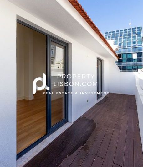 Image No.3-3 Bed Apartment for sale