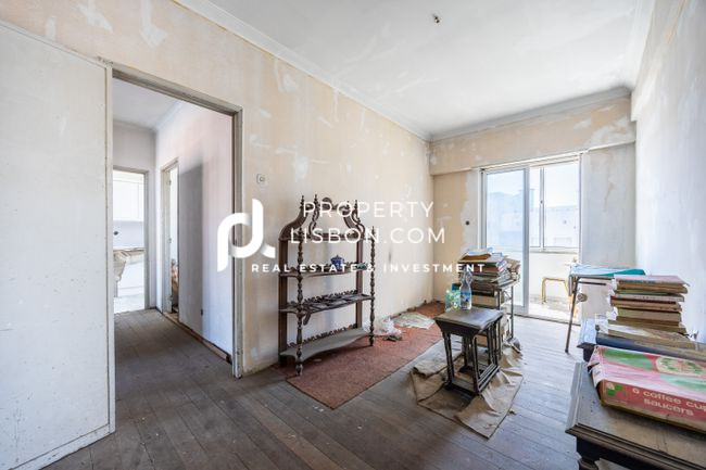 Image No.10-2 Bed Apartment for sale