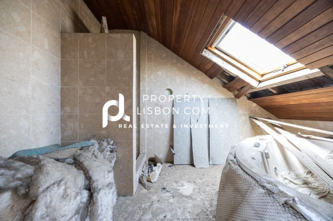 Image No.14-2 Bed Apartment for sale