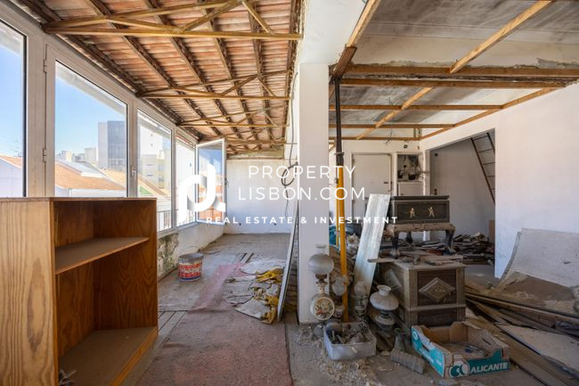 Image No.5-2 Bed Apartment for sale