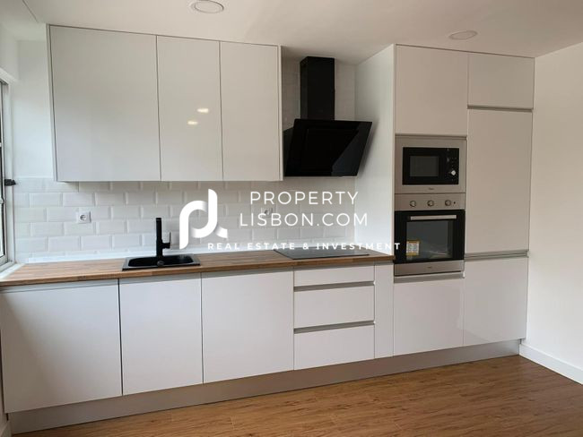 Image No.14-3 Bed Apartment for sale