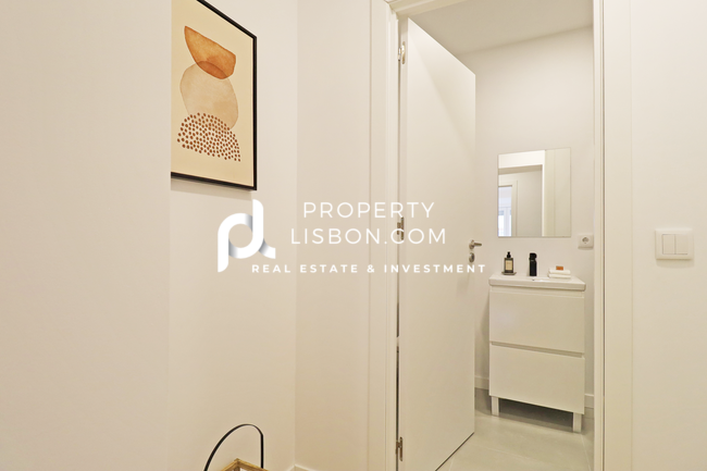 Image No.12-2 Bed Apartment for sale