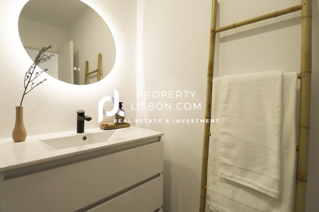 Image No.13-2 Bed Apartment for sale