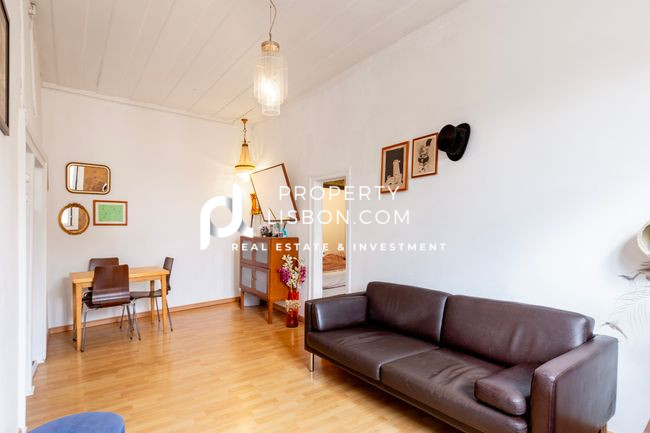 Image No.12-2 Bed Apartment for sale