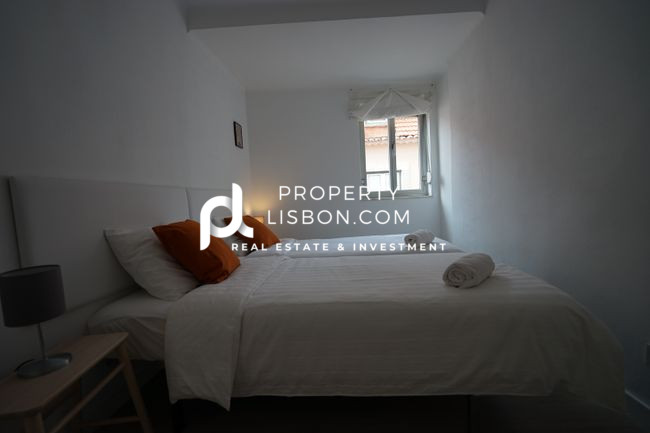 Image No.19-7 Bed Apartment for sale