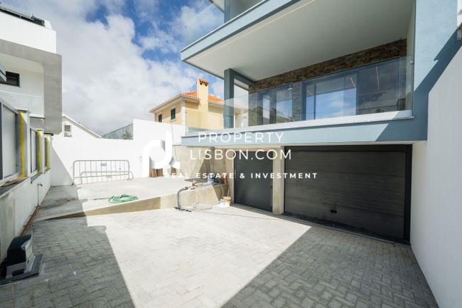 Image No.14-3 Bed Apartment for sale