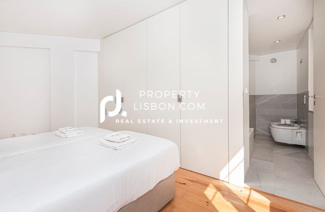 Image No.12-2 Bed Apartment for sale