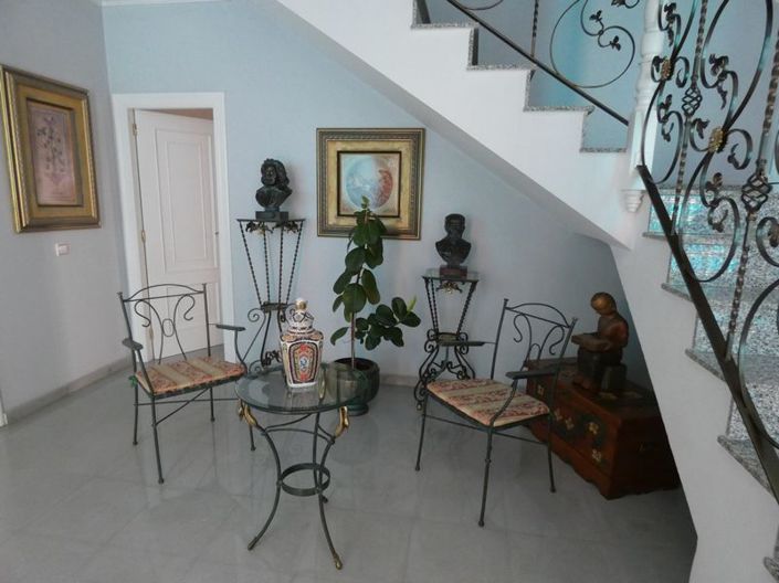 Image No.7-4 Bed Villa for sale