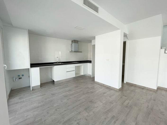 Image No.5-4 Bed Villa for sale