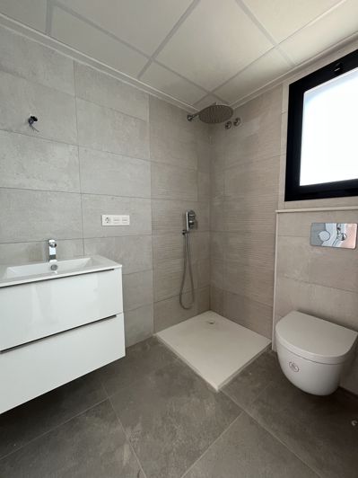 Image No.6-4 Bed Villa for sale