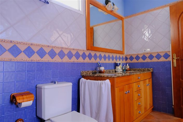 Image No.40-5 Bed Finca for sale