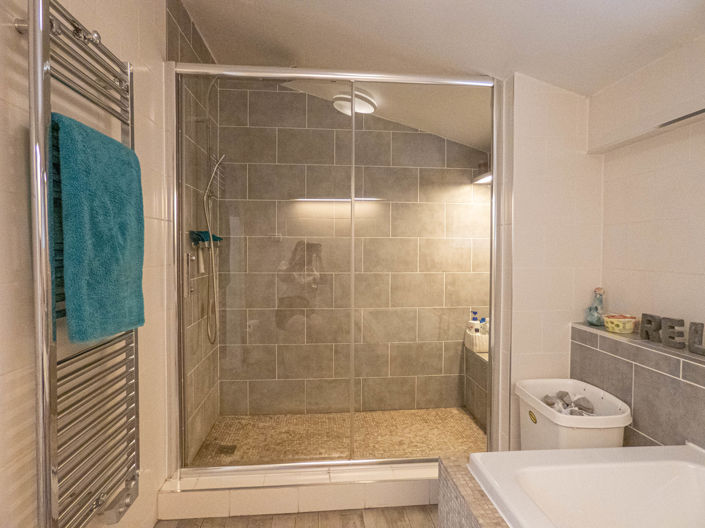 Image No.25-6 Bed Villa for sale