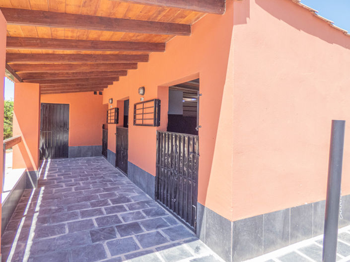 Image No.41-6 Bed Villa for sale