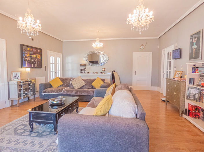 Image No.9-6 Bed Villa for sale