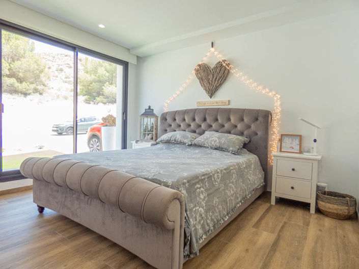 Image No.19-6 Bed Villa for sale