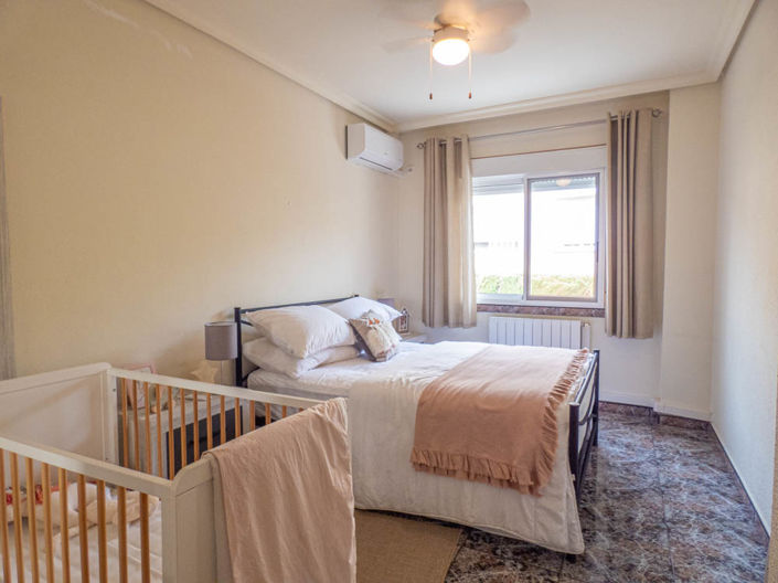 Image No.12-6 Bed Villa for sale