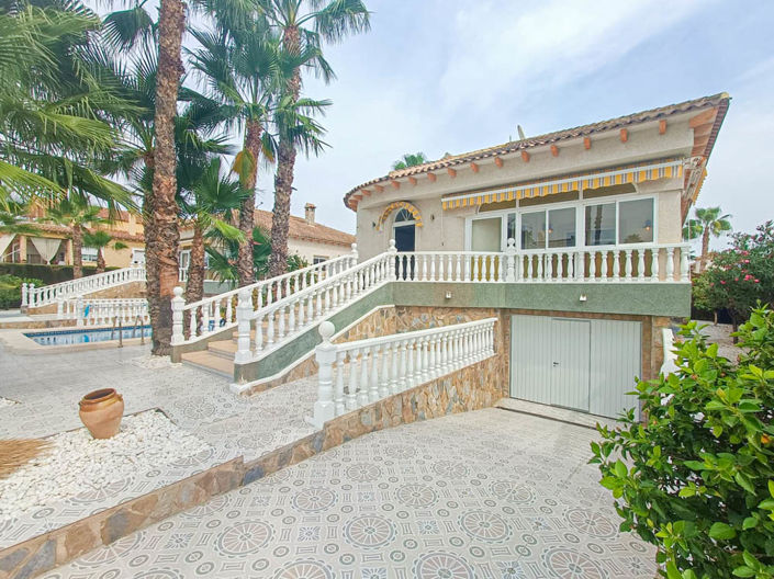 Image No.24-6 Bed Villa for sale