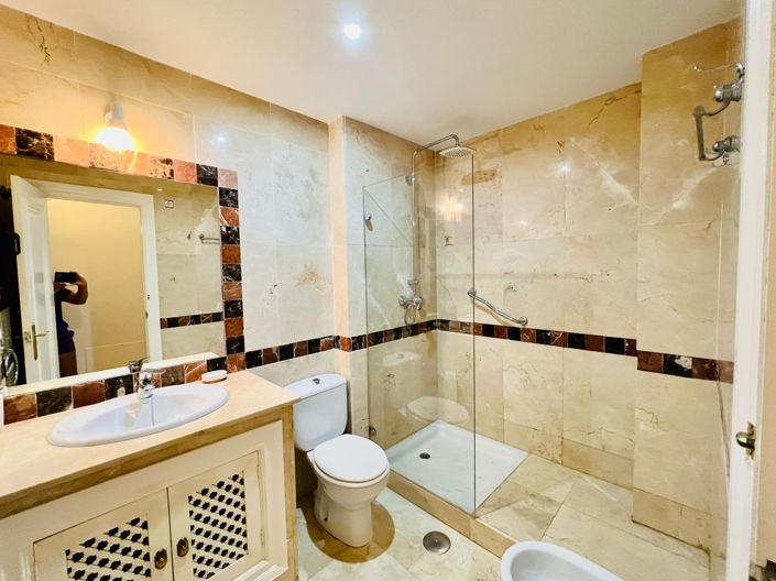 Image No.3-2 Bed Apartment for sale