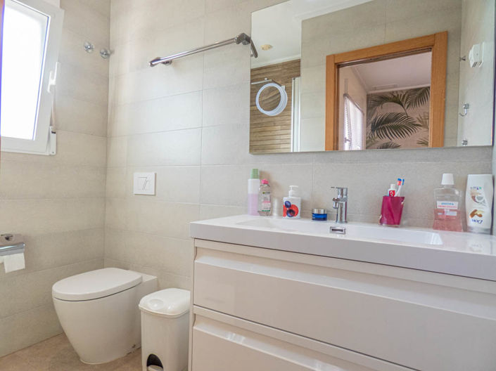 Image No.14-2 Bed Apartment for sale