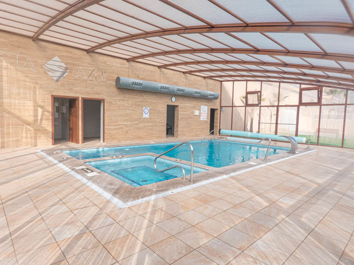 Image No.20-2 Bed Apartment for sale