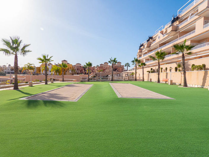 Image No.30-2 Bed Apartment for sale