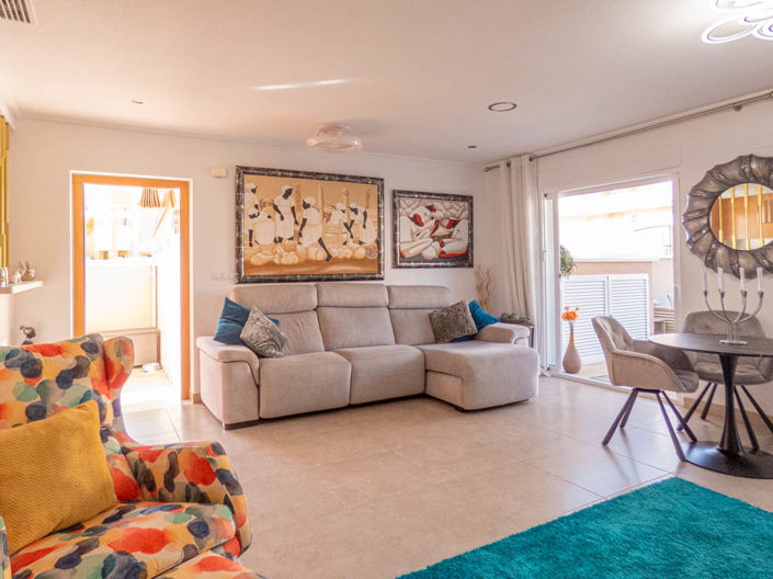 Image No.7-2 Bed Apartment for sale