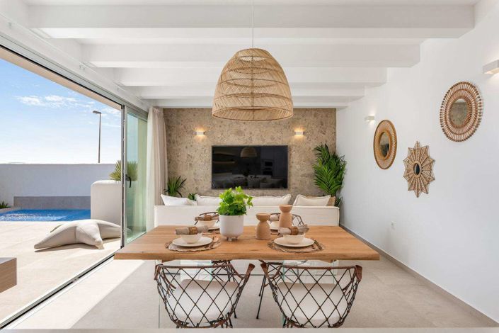 Image No.12-3 Bed Villa for sale