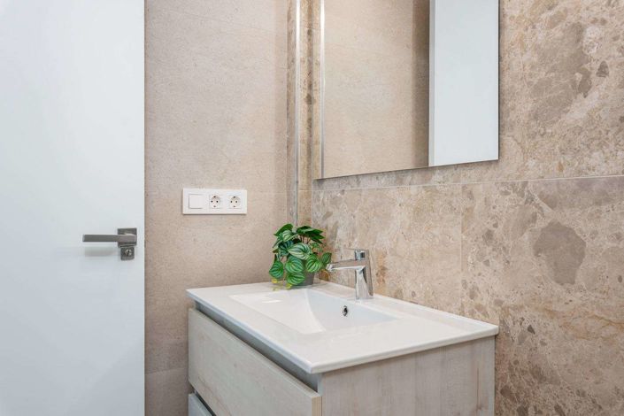 Image No.28-3 Bed Villa for sale