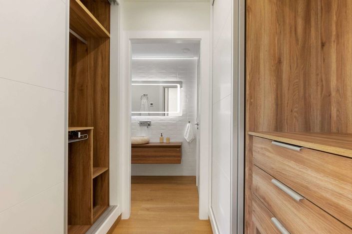 Image No.12-3 Bed Villa for sale