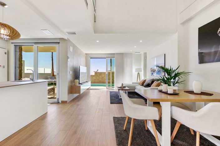 Image No.2-3 Bed Villa for sale